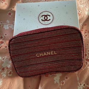 Chanel cosmetic bag